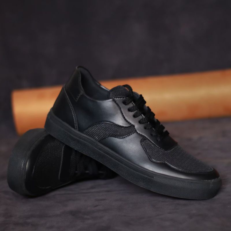 WOLFxNIRO |Sepatu Sneaker Kulit Pria Casual sneakers Sepatu Casual Pria Sepatu Pria Sneakers Sepatu Casual Cowo/Cowok Sepatu Kasual