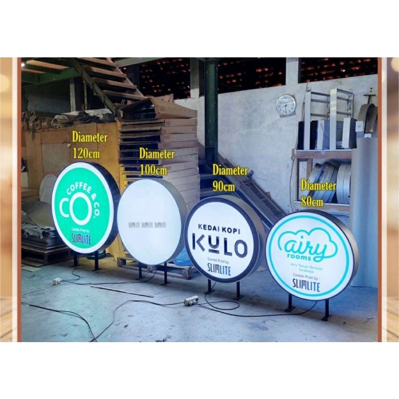 neon box dan huruf timbul
