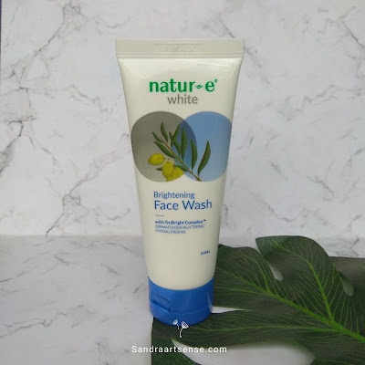 NATUR-E WHITE FACE WASH