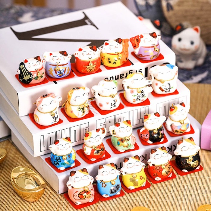 Maneki Set 5 Model Caisen Kucing hoki Kado Pajangan Mobil Patung Mini Harga Grosir Termurah