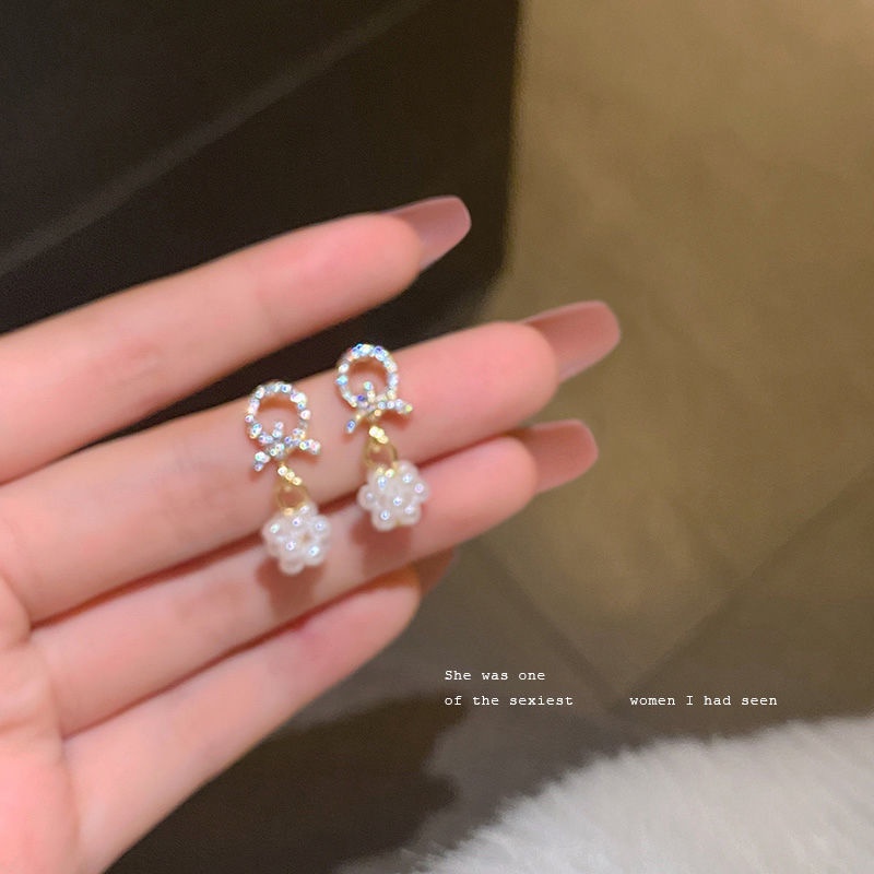 Mutiara anting-anting elegan Korea internet influencer anting-anting baru fashion sederhana kecil bu