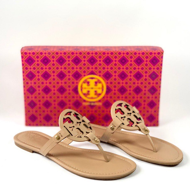 Tory burch thong sandal