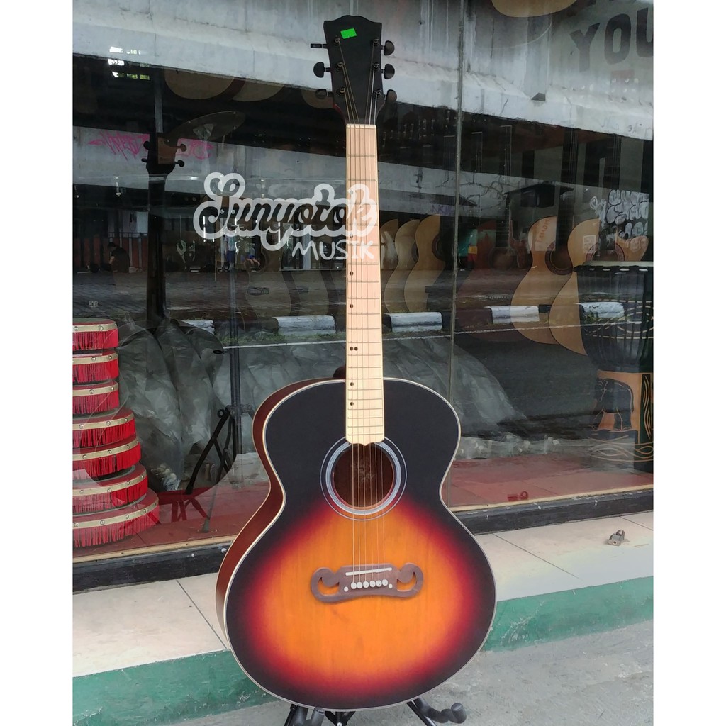 Gitar Akustik Jumbo Model J200