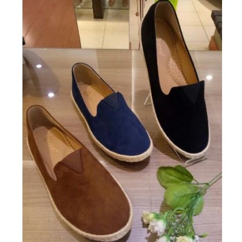 Sneakers Cewek Donatello