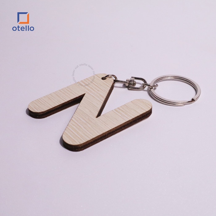 Gantungan Kunci Kayu Huruf Alfabet Wooden Keychain Letter Ganci Unik