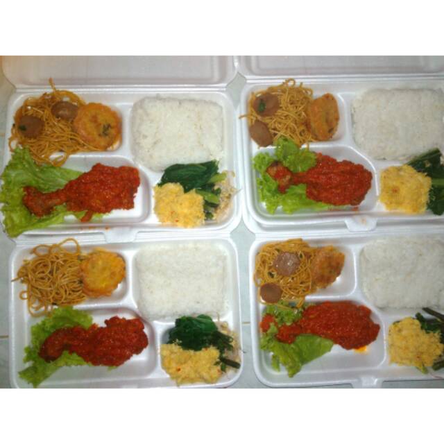 

Nasi kotak aneka lauk, bisa request menu..