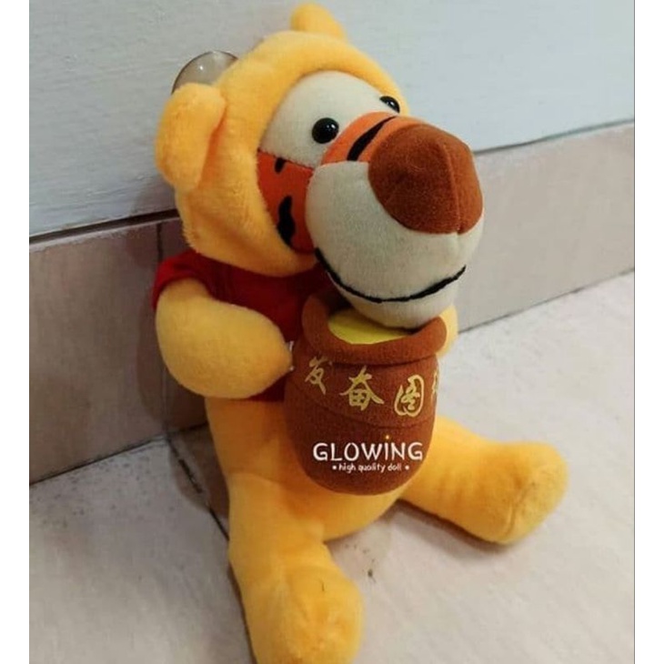 Boneka Tigger mi