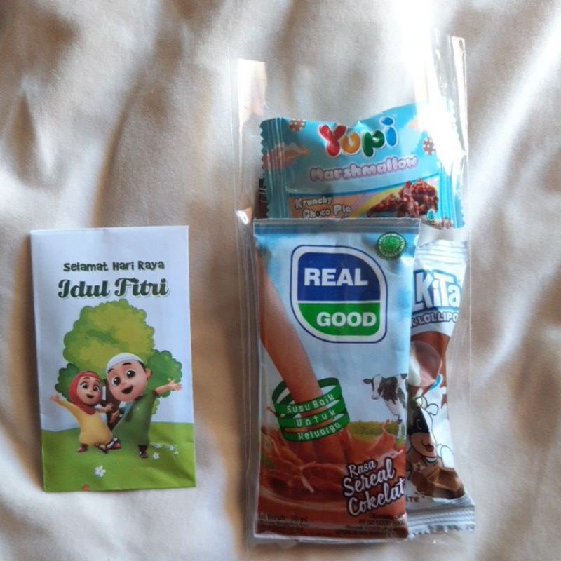 

Paket lebaran hadiah untuk kerabat dan anak tanpa isi angpao