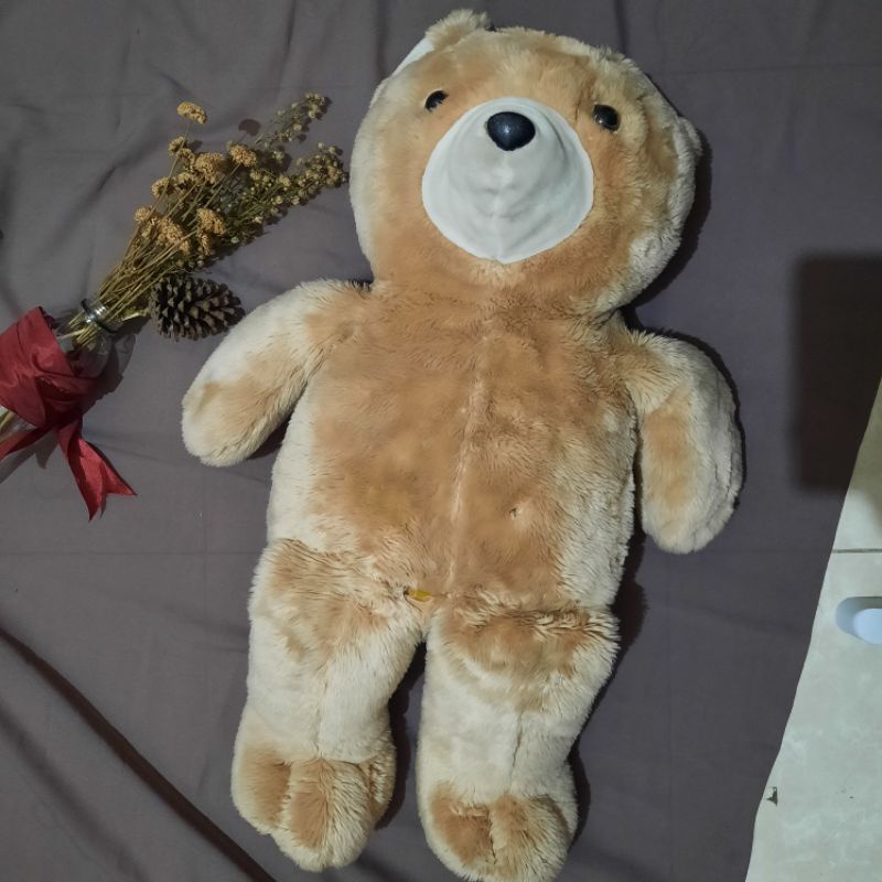 Boneka Beruang Besar