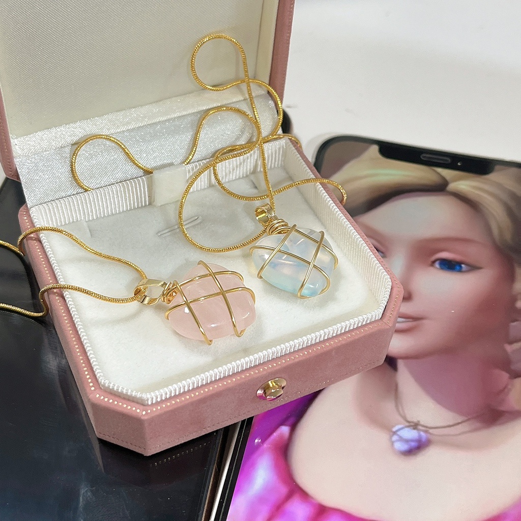 Barbie Kalung Rantai Dengan Liontin Batu Opal Simpel Untuk Wanita