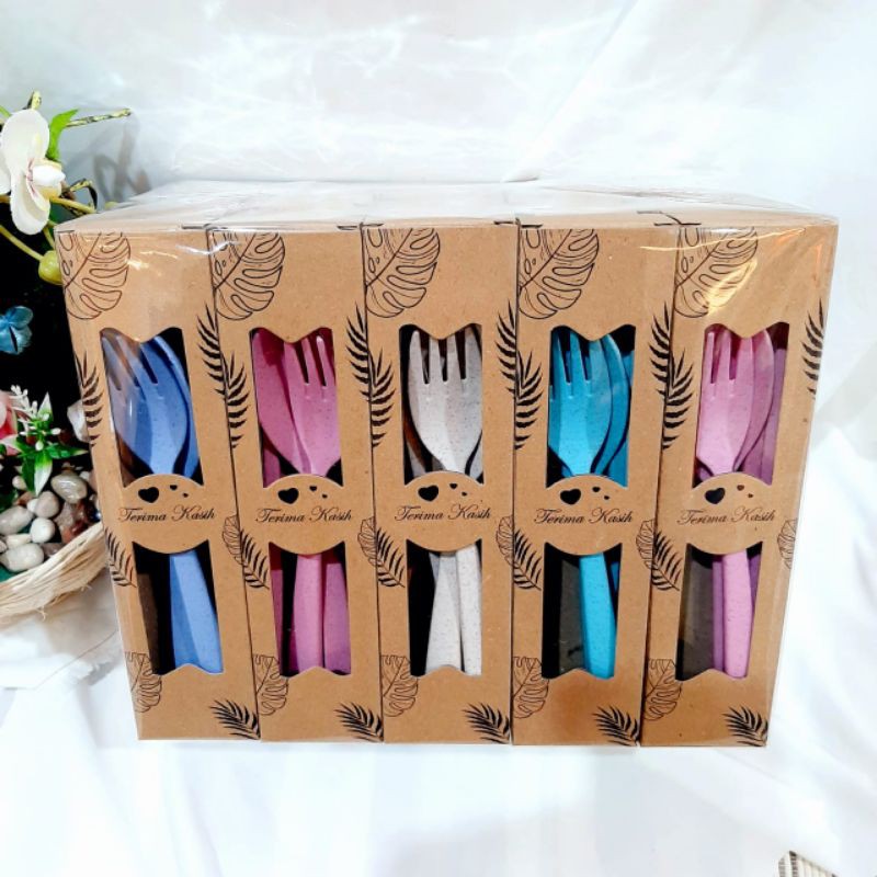 souvenir sendok garpu sumpit kemas box