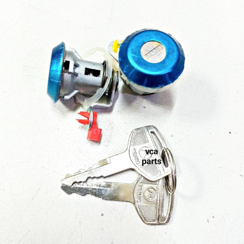 DOOR KEY SET/KUNCI PINTU SUZUKI APV/MEGA CARRY PER 1SET