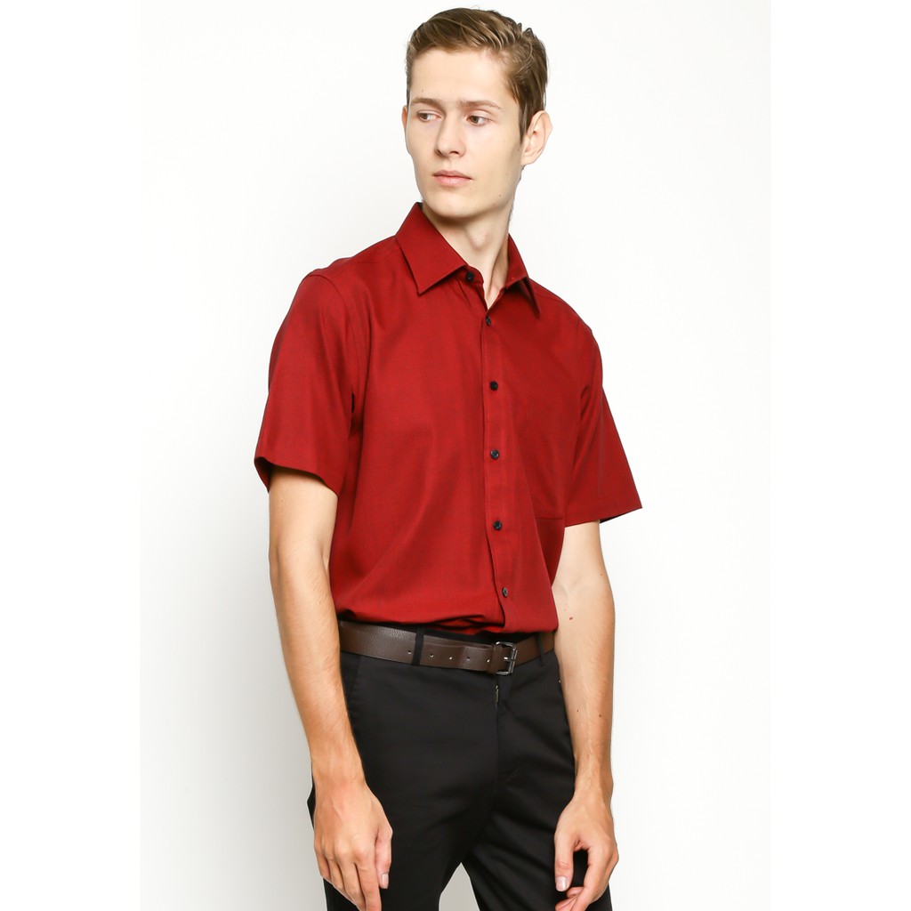 VAN HEUSEN Kemeja Pria Lengan Pendek - U-XKM207-Q9