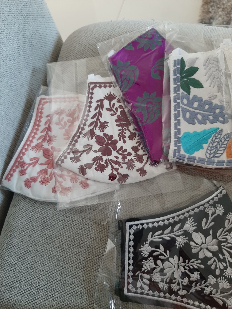 Masker Bordir Ranting Bunga Pink