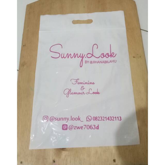 

Jasa Sablon Plastik Ziplock/Klip Pond Untuk Kemasan/Plastik Packaging