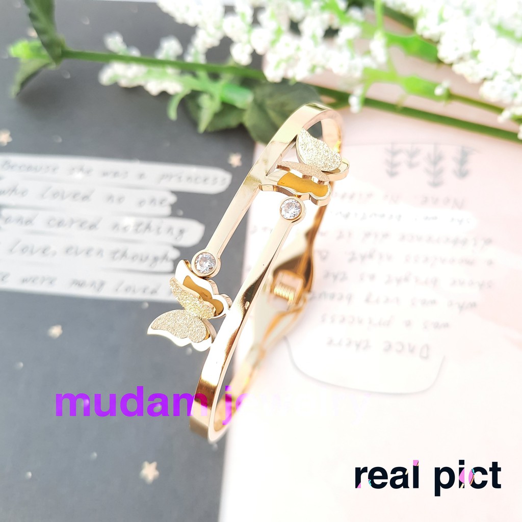 Gelang Bangle Titanium Dua Kupu-Kupu Diamonds Artifisial Warna Rose Gold, Gold dan Silver