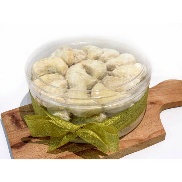

Putri Salju Premium Wisman - Kue kering lebaran