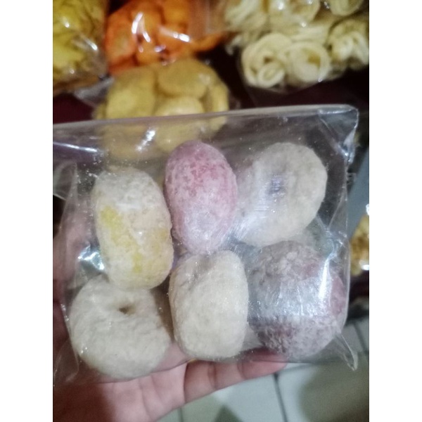 

makananringan_KUEGABUS