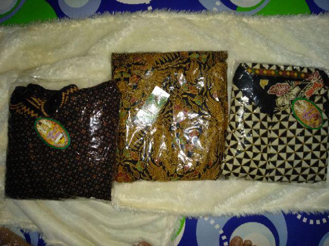 Gamis Batika Kembang Ceplok Hitam Batik Syari Casual Revalina Muslim Formal