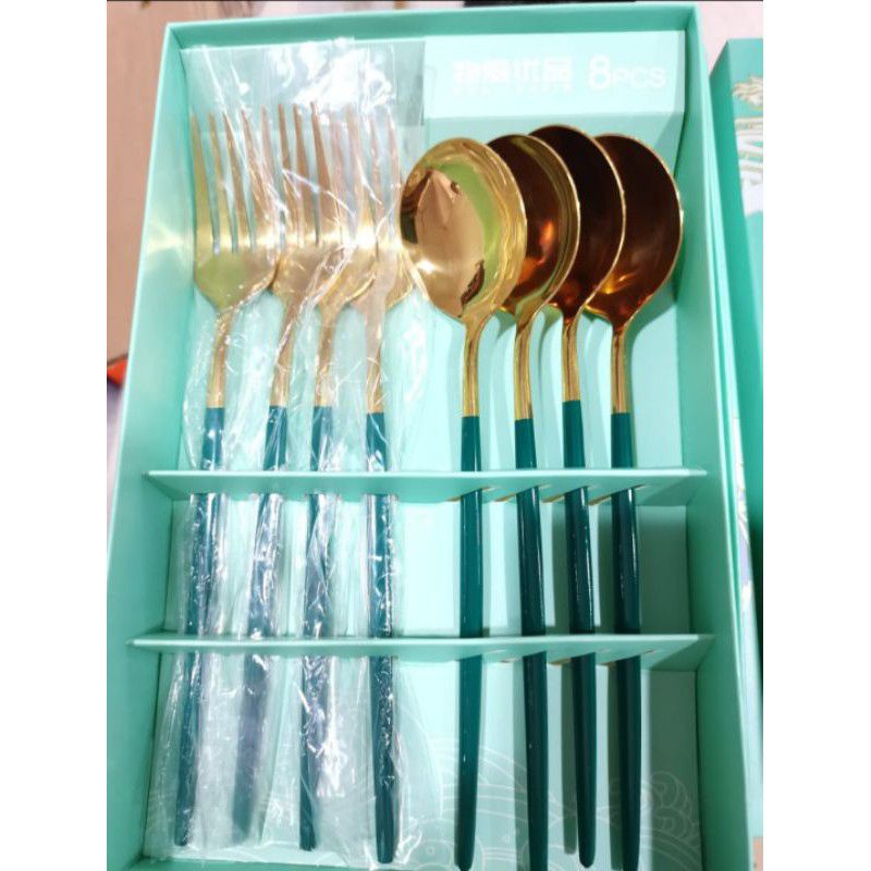 Tableware GIFT Box Sendok Sumpit KOREA HAMPERS / KADO / SOUVENIR PERNIKAHAN