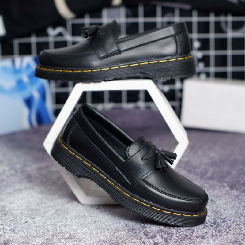 Sepatu Formal Pria Pantofel Hitam Kerja Kantor Casual Kekinian