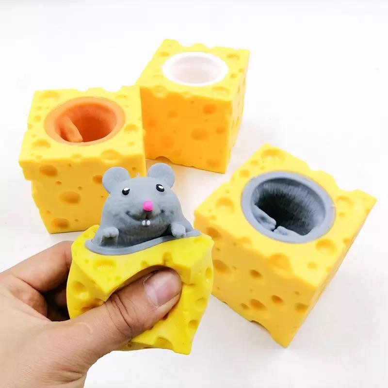 Mainan Squishy Mouse Squisi Tikus Keju Karet Silikon Penghilang Stress