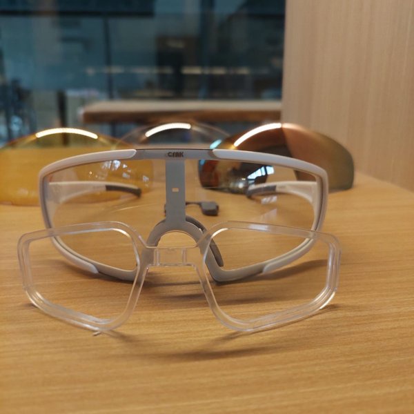 Kacamata CRNK Hawkeye White