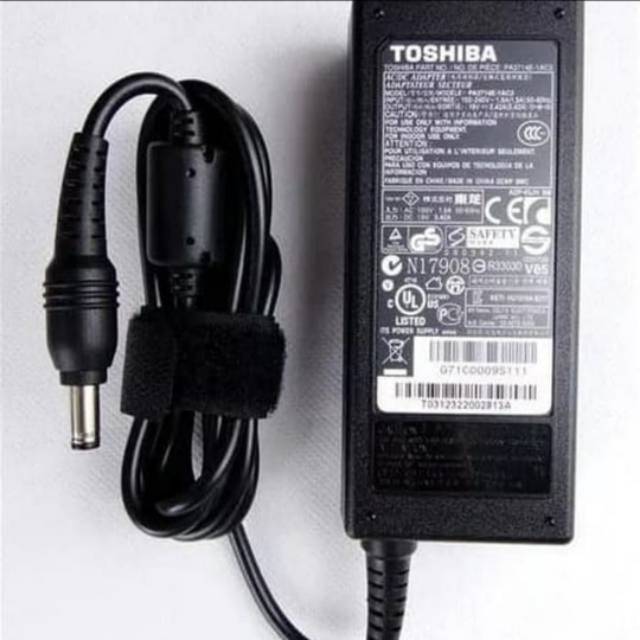 Adaptor Laptop Toshiba Satellite L740 - L745 Series bonus kabel power