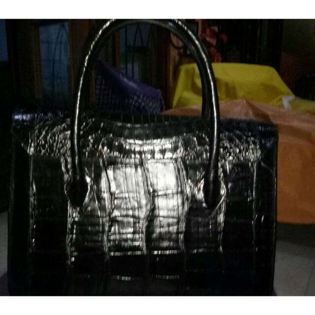 Tas Kulit Buaya asli