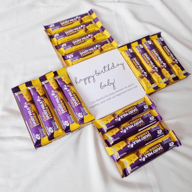 

[COD] EXPLOSION BOX EXPANDING BOX SURPRISE BOX 4 sisi 15x15cm [COD]