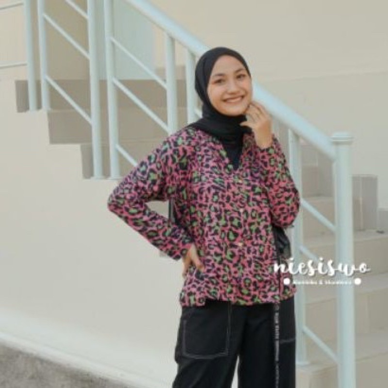 grosir_solo ||BLOUSE BALON_MIZU TARTAN CROP TARTAN SHIRT | BLOUSE KOTAK OVERSIZE | KEMEJA CROP TOP-KEM LEOPARD MAROON