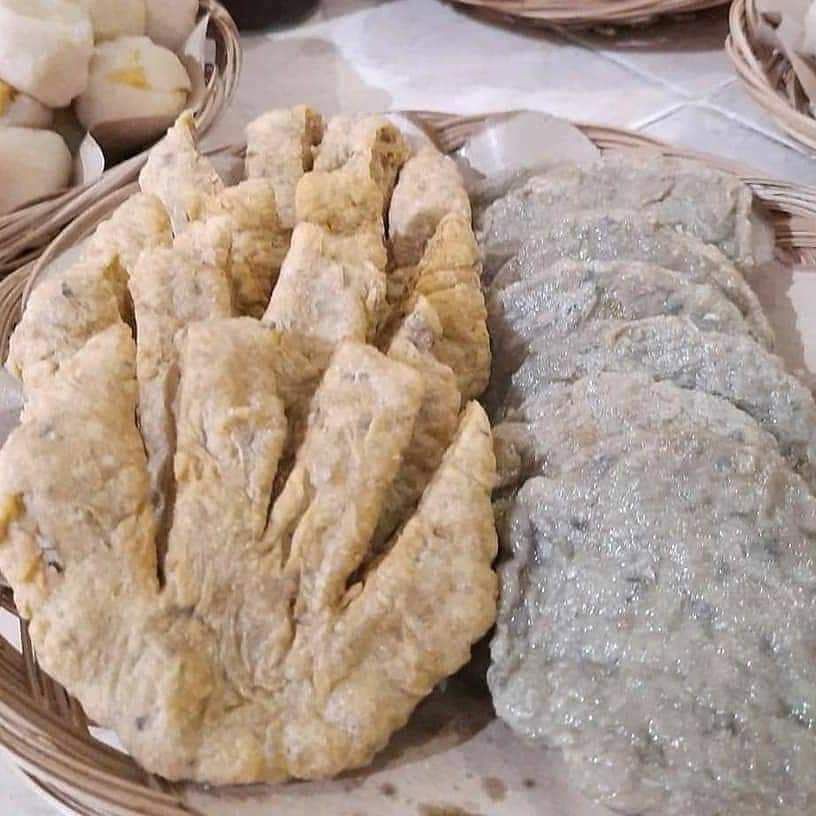 

Pempek Kulit Khas Palembang (Home Made) #Tanpa MSG Isi 10 Pcs
