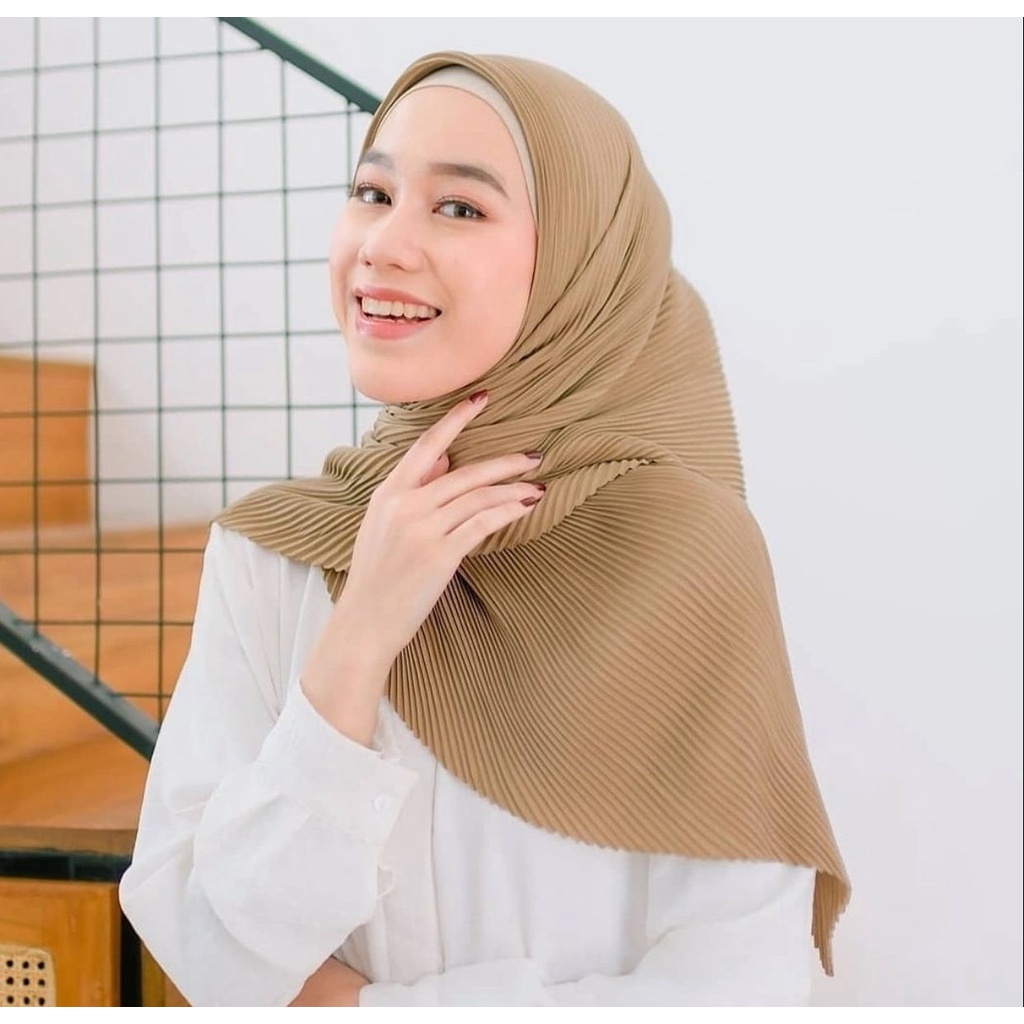 1KG MUAT 12PCS | SEGIEMPAT JILBAB FULL PLISKET BELLA PLISKET HIJAB SELEBGRAM TERKINI