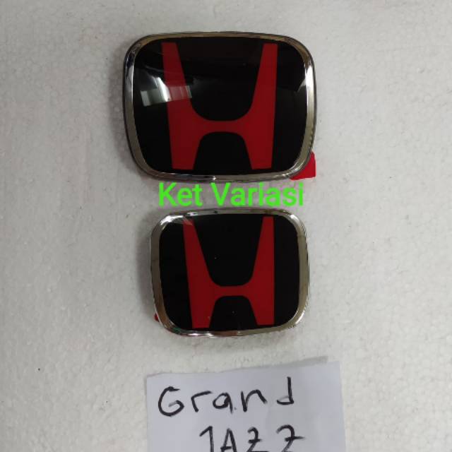 Emblem/ logo Honda hitam merah depan dan belakang Honda Grand Jazz ORI