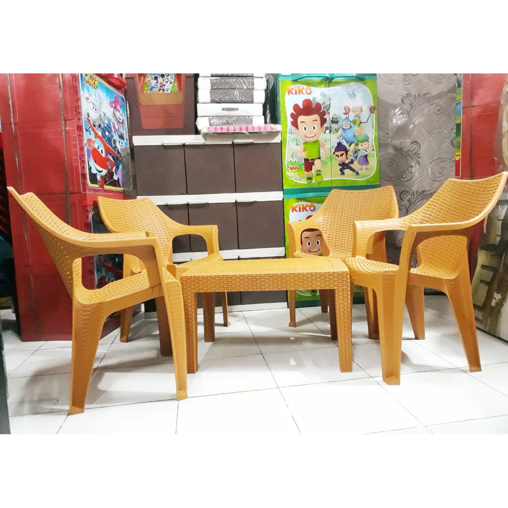SET 4 KURSI ROTAN + 1 MEJA TAMU BESAR ROTAN PLASTIK SUPER KUAT, TEBAL, TERLARIS, TERMURAH