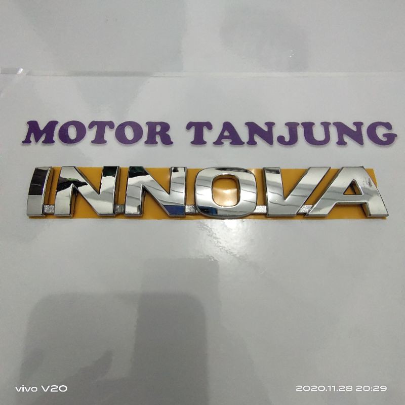 EMBLEM TULISAN INNOVA ORIGINAL chrom