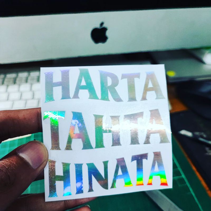 

Sticker Harta tahta custom nama sendiri atau pasangan