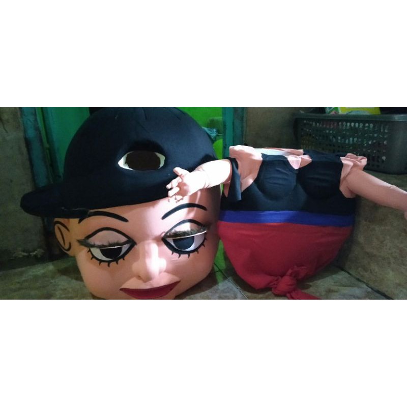 badut mampang otoy topi