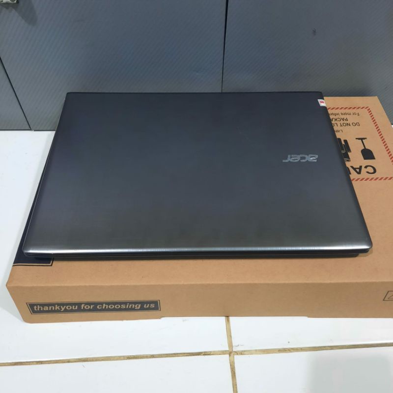 Laptop Acer Aspire E5-476G Cor i3-6006U Dualvga Nvdia Geforce MX130 2GB Ram 4G/Ram 8GB /HDD 1TB Layar 14 inch Window.10