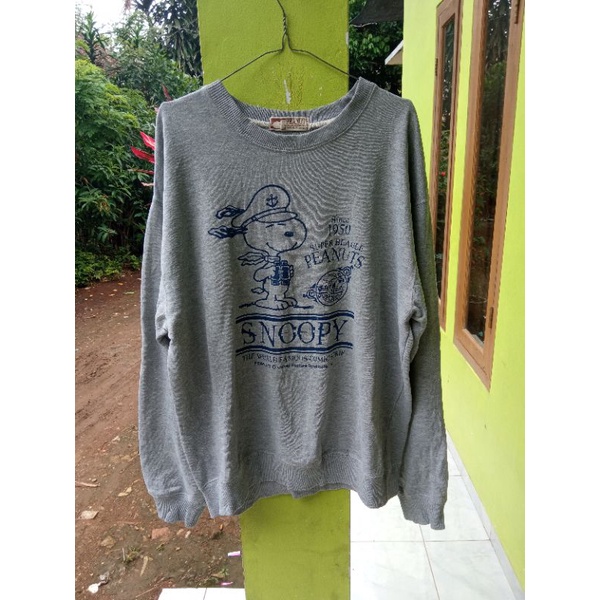 Crewneck Snoopy by Peanuts second.