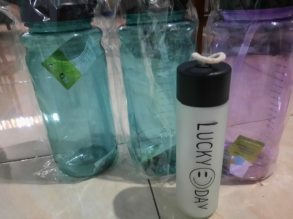 Botol Minum Botol Kaca Lucky Day / Botol Happy Day Tebal 350ml Original 100%