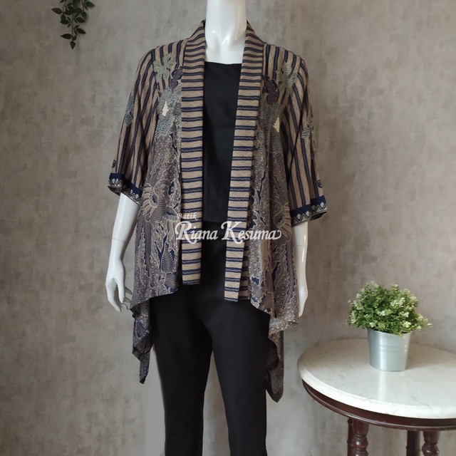 Batik Outer bahan Katun Paris Batik Riana Kesuma Batik Outer bahan Katun Paris Batik Riana Kesuma