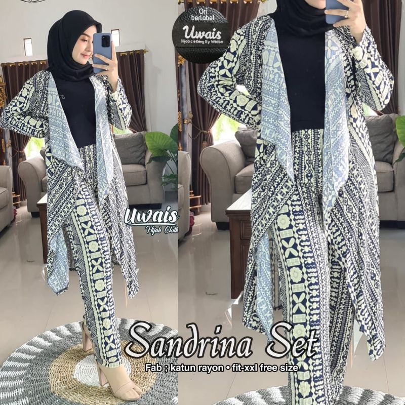 Sandrina set by Uwais