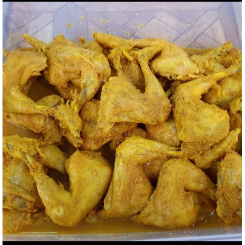

Ayam pejantan bumbu kuning siap saji