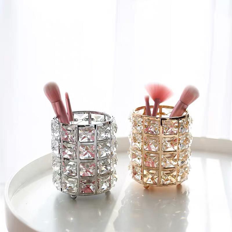 

#BATAM READY!! EL#18 FREE BUBLE+KARDUS Tempat KUAS makeup/ tempat pena/ Tempat penyimpanan crystal