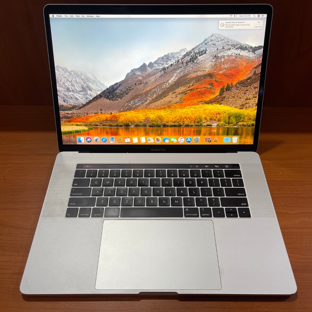 MacBook Pro 16 inch Touchbar 2019 Core i9 2.3GHz 8 CORE RAM 16 GB HDD 1 TB