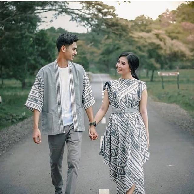 SARIMBIT COUPLE TENUN KEMEJA ETNIK TUNIK OVERSIZE OOTD OUTER