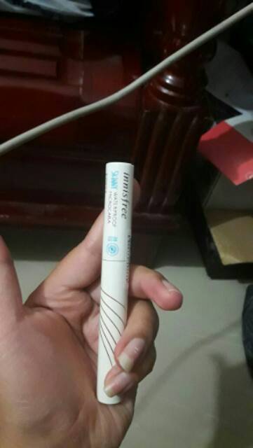 Innisfree skinny maskara waterproof