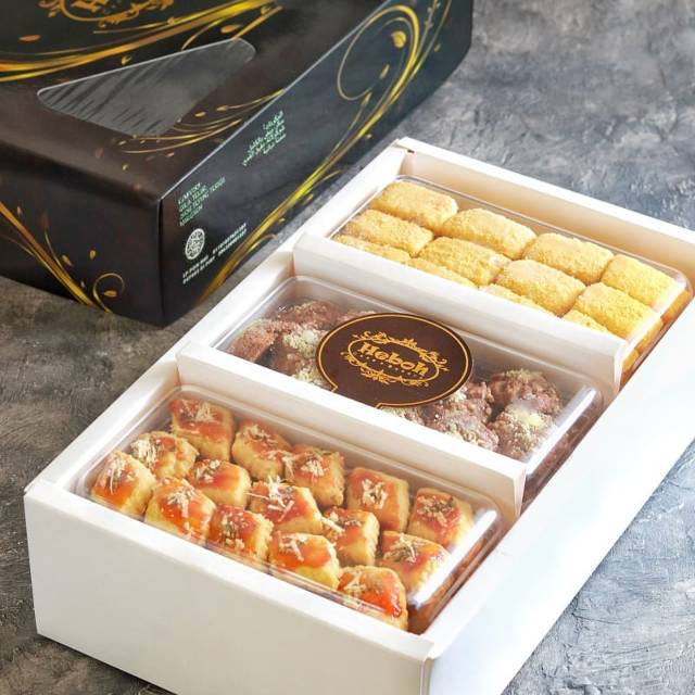 

Kue kering premium by HEBOH COOKIES