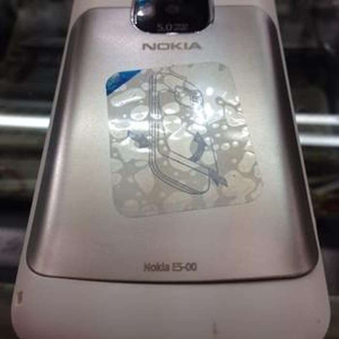 TERLARIS Casing Nokia E5 E-5 Series Fullset + Tulang Original Cina Putih